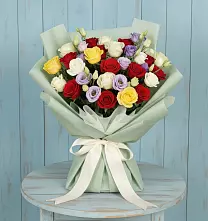 Букет цветов из:  Розы в Совхозный