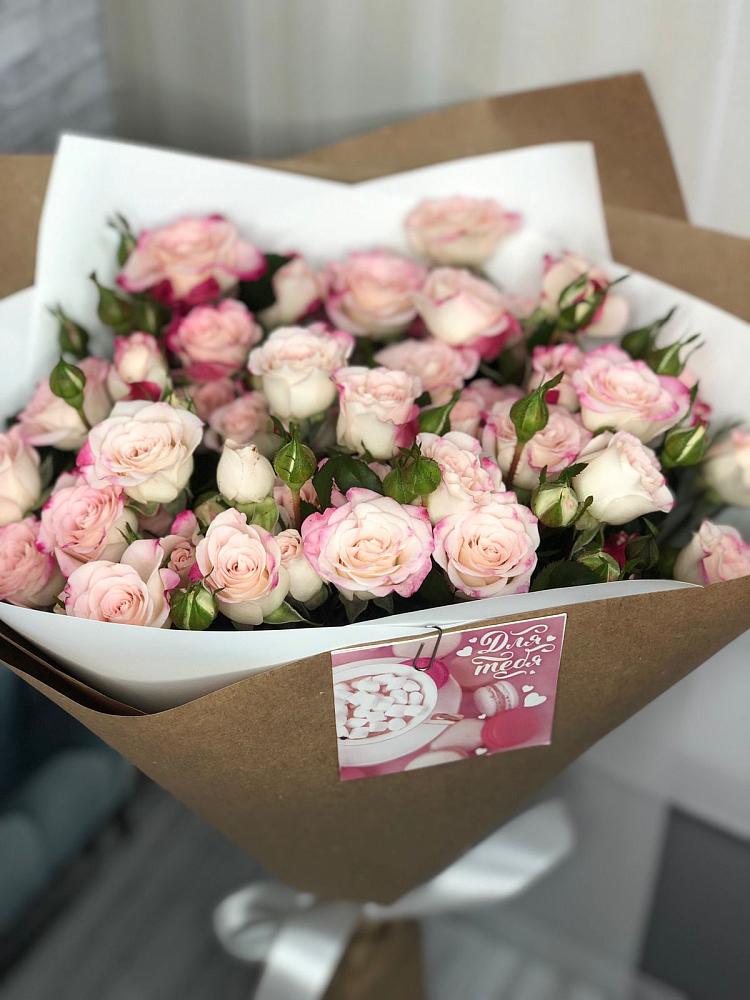 Букет цветов из: Розы в Совхозный