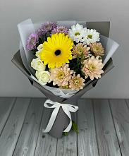 Букет цветов из:  Розы, Герберы и Хризантемы в Совхозный