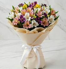 Букет цветов из:  Альстромерии в Совхозный