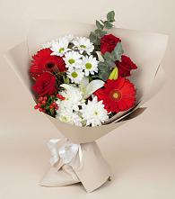 Букет цветов из:  Розы, Хризантемы, Герберы и Лилии в Совхозный