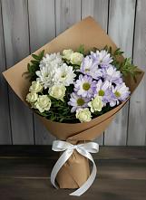 Букет цветов из:  Хризантемы и Розы в Совхозный