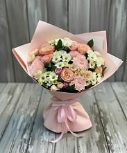 Букет цветов из:  Гвоздики, Розы и Хризантемы в Совхозный