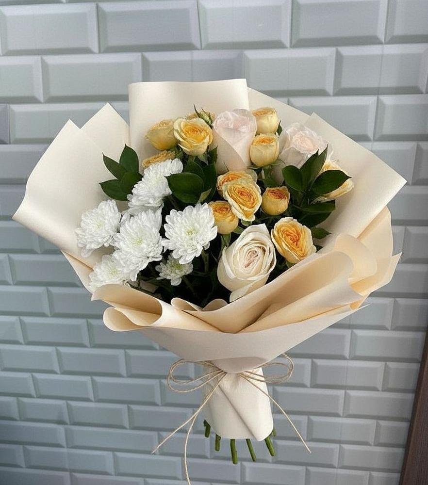 Букет цветов из: Розы и Хризантемы в Совхозный