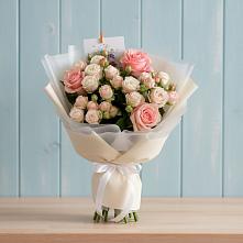 Букет цветов из:  Розы в Совхозный