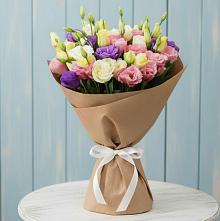 Букет цветов из:  Лизиантусы в Совхозный